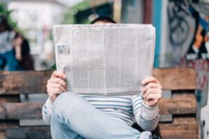 Mengapa Membaca Berita Harian Penting?