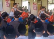 Momen Haru Emil Audero Berbagi dengan Santri di Ponpes