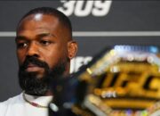 Jon Jones Gantung Sarung Tangan Ditemani Masalah Hukum Baru!